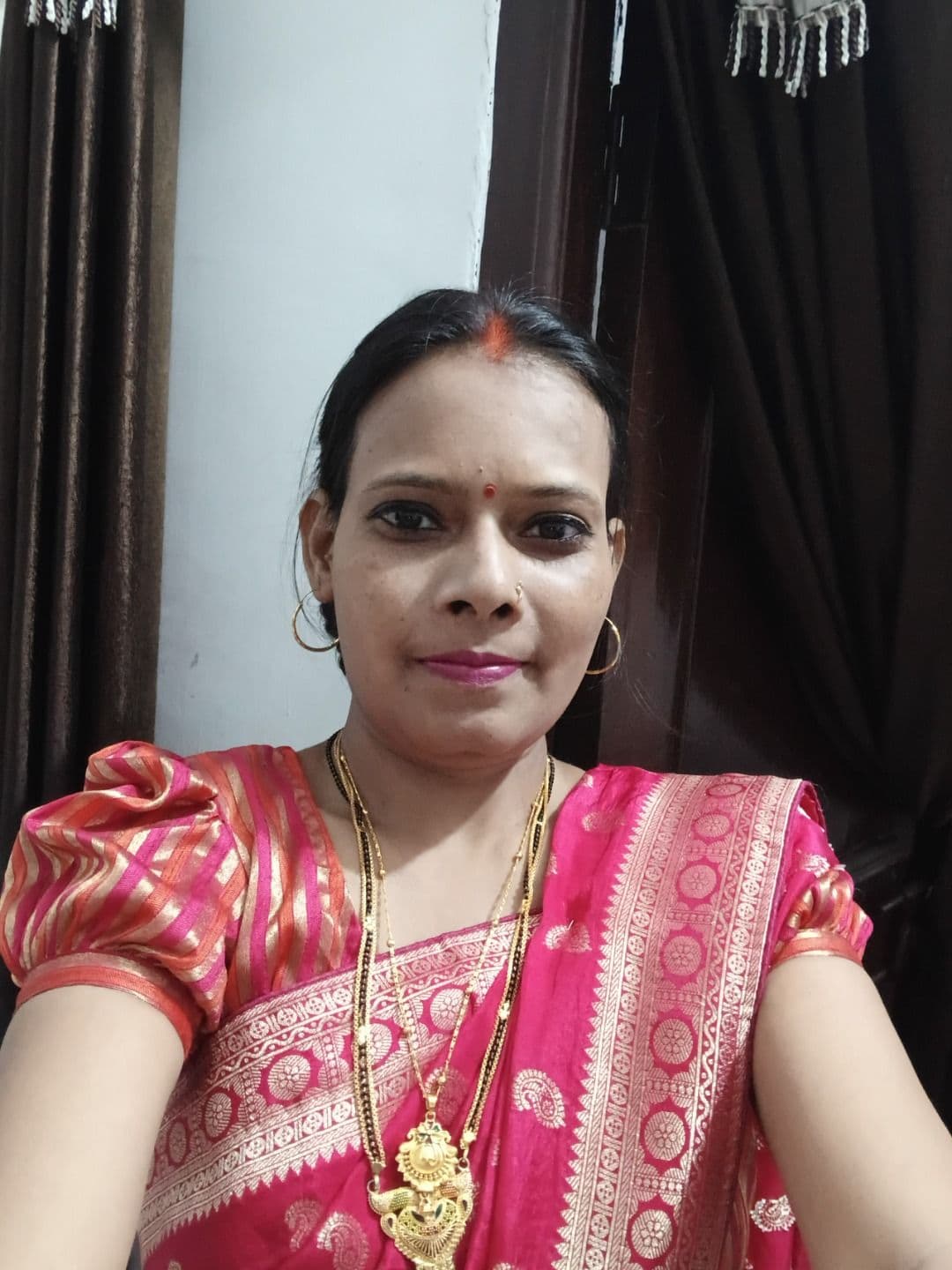 Shailee Gupta profile
