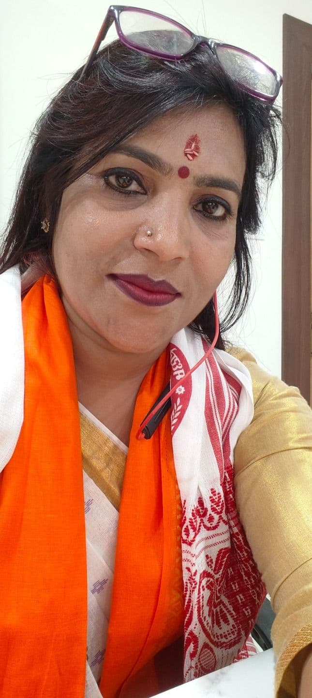Dr Ritambhara profile